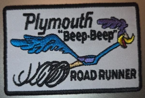 Plymouth Road Runner Bügelbild Patch 3,5"" x 2,25" schneller kostenloser Versand mit Sendungsverfolgung - Bild 1 von 1