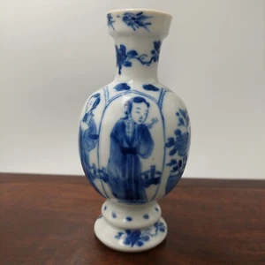 Antique Chinese Porcelain Blue and White KANGXI 18th C QING Dynasty Lady Vase - Picture 1 of 7
