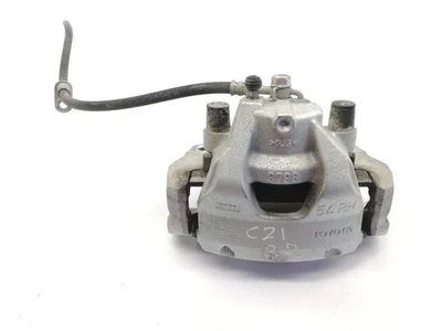Toyota Yaris XP210 2023 Petrol/electricity Right front brake caliper JUM99918 - Image 1 of 3