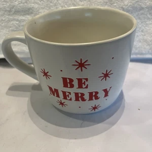 Matte Steingut Weihnachten BE MERRY Kaffeebecher Star Bursts weiß rot THRESHOLD - Bild 1 von 4