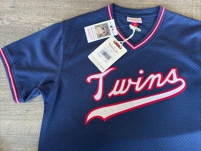 Authentic Mitchell Ness 1985 Minnesota Twins Kirby Puckett BP Batting Jersey 44L - Image 1 of 4