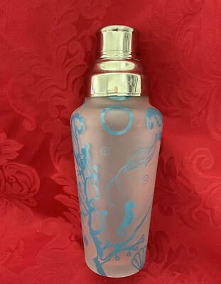 FLAWLESS Unique Frost Blue Silver UNDER THE SEA Nautical COCKTAIL MARTINI SHAKER - Image 1 of 4