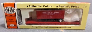 CON COR HO SCALE FREIGHT CAR ROYAL AMERICAN SHOWS FLATCAR W/ MIDWAY VAN 172 KIT - Picture 1 of 1