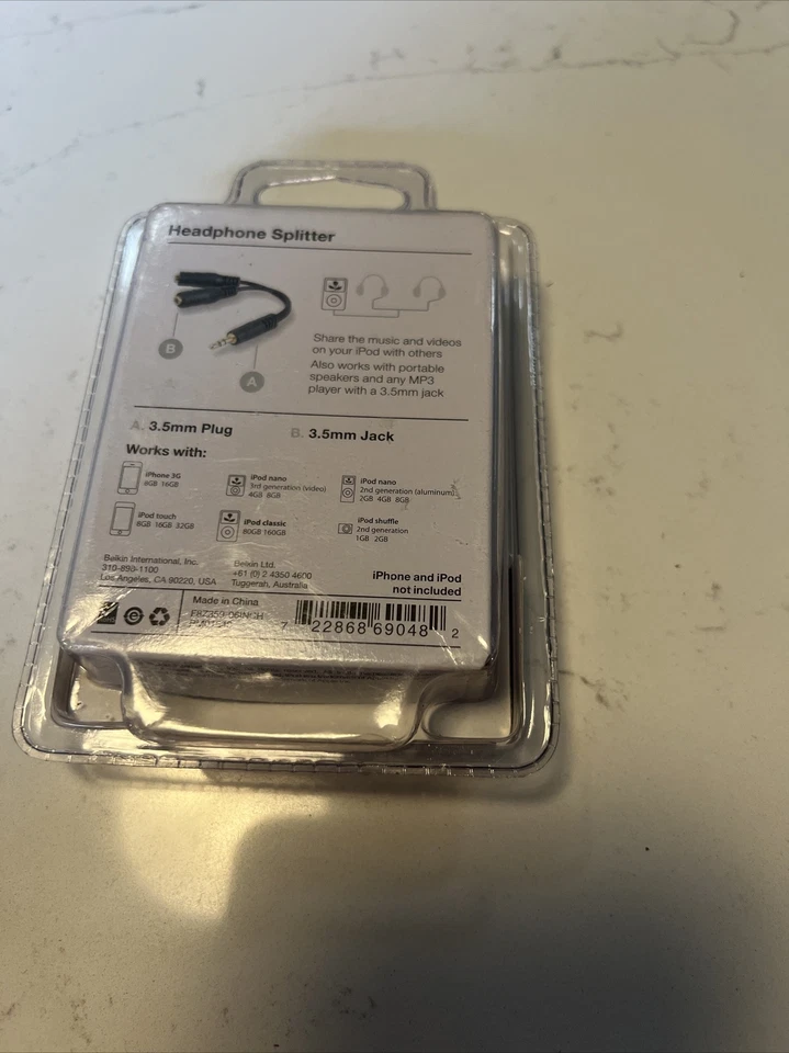 Divisor de auriculares Belkin genuino con enchufe y conector de 3,5 mm - Nuevo Foto 1 de 1
