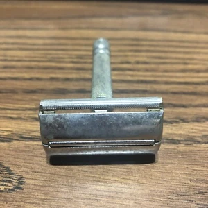 Navaja de seguridad Gillette Super Speed TTO Double Edge DE de colección años 40 - Imagen 1 de 8