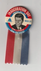 EFÍMERO: JOHN KENNEDY 1961 DÍA DE LA INAUGURACIÓN DEMOCRÁTICA PIN BOTÓN TRASERO - Imagen 1 de 2
