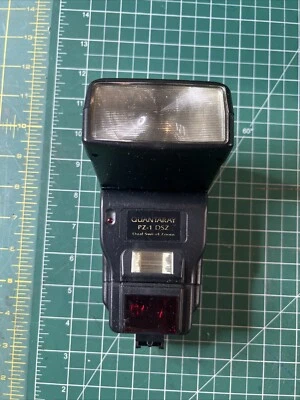 Quantaray PZ-1 DSZ Black Dual Swivel TTL Power Zoom Shoe Mount Flash for Nikon - Image 1 of 4