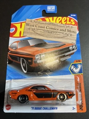 Hot Wheels '71 Dodge Challenger HYY79 Muscle Mania Orange/Black 1/10 - Image 1 of 4