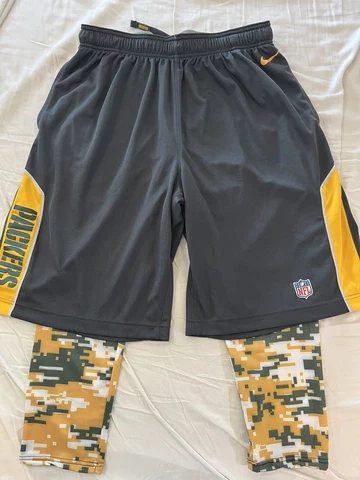 Green Bay Packers Nike Shorts XL Gray With Camo Tights Cover