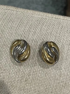 Mixed Metal Vintage Silver And Gold Tone Clip Earrings Artistic Swirl - Picture 1 of 5