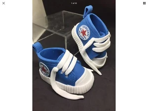 ZAPATOS COMESTIBLES PARA BEBÉ AZUL OSCURO AZUL OSCURO DECORACIÓN CUMPLEAÑOS. - Imagen 1 de 5