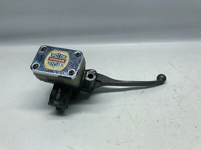 Cilindro de freno delantero Honda CB900F Bol D'or freno delantero cilindro maestro (1) 80' Foto 1 de 4