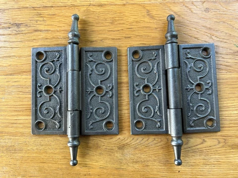 Pair 1900's Era Victorian Cast Iron 3 1/2" x 3 1/2" Steeple Top Hinges, Free S/H Cover