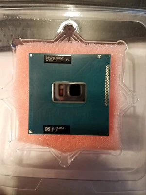 Intel Core i5-3230M 512 KB L2 Cache 2.6 GHz Socket G2 CPU AW8063801208001 SR0WY - Image 1 of 4