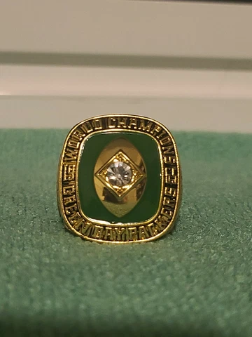 Bart Starr - Green Bay Packers 1965  NFL Championship Ring Size 11 Cover