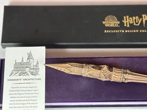 Harry Potter Exclusive Design Collection Hogwarts Architecture Wand- Rare! - Picture 1 of 13