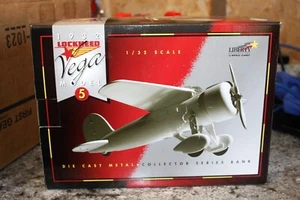 NEW Liberty Classics 1932 Lockheed Vega Model 5 Die cast 1:32 Airplane Bank - Picture 1 of 10