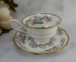Tazza e piattino Royal Albert Bone China " May Blossom " - Foto 1 di 10