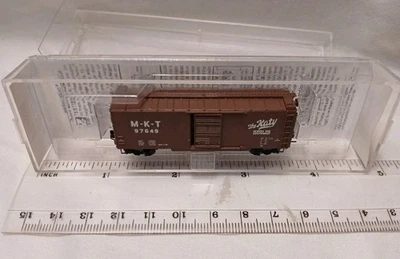 *Z*-Scale|500 00 661| Missouri-Kansas-Texas 40' Box Single Door M-K-T 97649 - Image 1 of 4