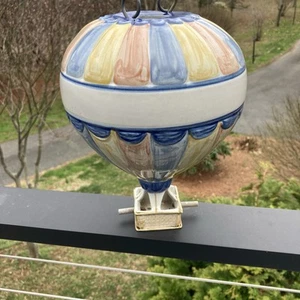 LOUISVILLE STONEWARE POTTERY HAND-PAINTED  HOT AIR BALLOON HANGING BIRD FEEDER - Picture 1 of 14