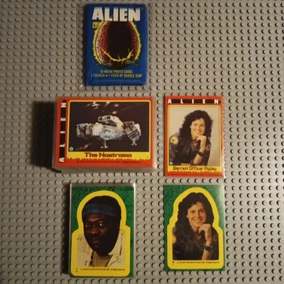 1979 topps alien complete card and sticker set 1-84, 1-22 with wrapper - Image 1 of 4