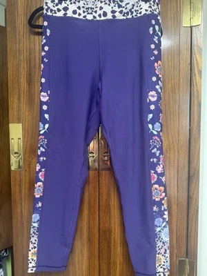 Johnny Was Joy Vanda Bee Active High-Waist Leggings w/ Pocket Size XL  - Image 1 of 3