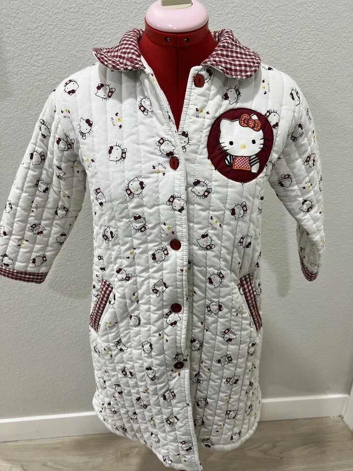 Abrigo largo acolchado de Hello Kitty  Foto 1 de 4