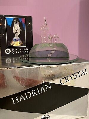 Hadrian Crystal Chiesetta Colori Cangianti • 30€