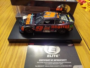 2023 RCCA 1/24 CHASE ELLIOTT #9 "HOOTERS" ~40TH ANNiv~ Liquid COLOR ELITE 1 Of90 - Picture 1 of 6