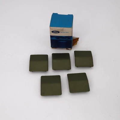 Ford 1976 - 1978 LTD & Station Wagon Torino T-Bird Interior Plugs Green Qty: 5 - Image 1 of 4