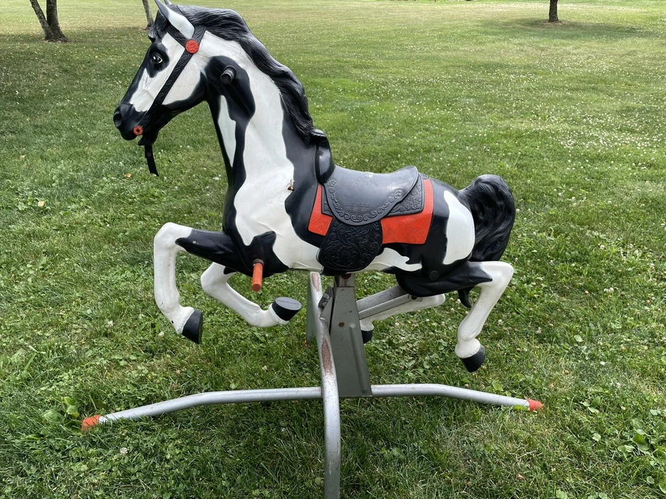 ¡Caballo mecedor "Blaze" vintage 1961! Foto 1 de 4