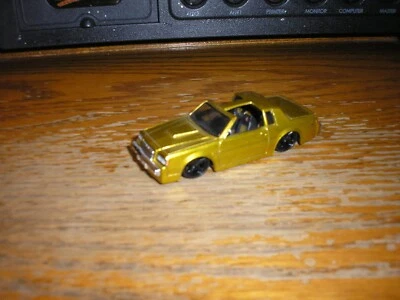 РЕДКИЙ ЗАКАЗ 1 из 1 Maisto G Ridez Buick Regal T-Type Золотой с Черными Колесами - Изображение 1 из 4