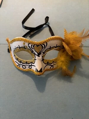 Venetian Sparkle Yellow Costume Face Eye Mask Halloween Bling Glitter - Image 1 of 4
