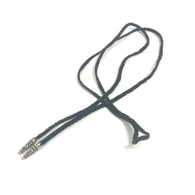 Collar de cuero con corazones cromados negro correa de hoja de 20 pulgadas accesorio para hombre usado Foto 1 de 4