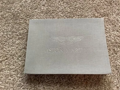 ⚠️ 2021 2022 ASTON MARTIN DBX MANUAL DEL PROPIETARIO + INFORMACIÓN DE NAVEGACIÓN 4,0 L 542 hp SUV AWD 4x4 Foto 1 de 4