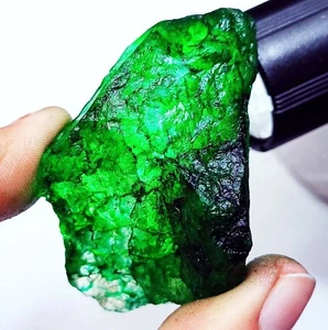 290.00 Ct Natural Emerald Rough Certified Loose Gemstone With Free Gift - Picture 1 of 8
