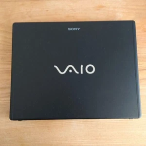 SONY VAIO VGN-G3 Intel Core 2Duo U9600 SSD 90GB RAM 4GB - Picture 1 of 10