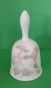 Vtg White Hummingbird Pastel Floral Bisque Porcelain Bell 5-1/4" Raised Design - Picture 1 of 7