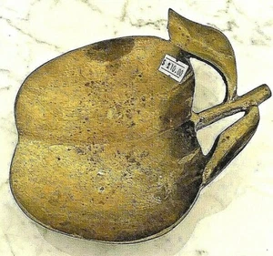 Vintage Heavy Brass Apple Dish Trinket Tray Coin Tray Jewelry Holder Candy - Picture 1 of 9