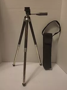 VANGUARD TOURIST 2 Tripod Extends 7X Up To 40" w Travel Case - Picture 1 of 15