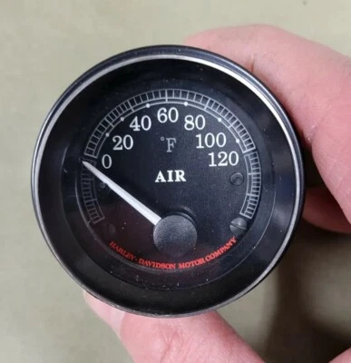 Harley Daidson Touring Fairing Mounted Temperature Gauge OEM Harley 75109-96C - Image 1 of 3