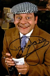 Sir David Jason Signed 6x4 Photo Only Fools & Horses Del Boy Original Autograph - Picture 1 of 3