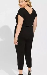 Torrid 3 3X Black Jumpsuit V-Neck Dolman Sleeve Plus Sz 22-24 NWT - Picture 1 of 7