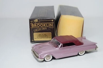 B7 1:43 BROOKLIN BRK 37 BRK37 FORD SUNLINER 1960 VIOLA METALLIZZATO NUOVO CON... - Immagine 1 di 4