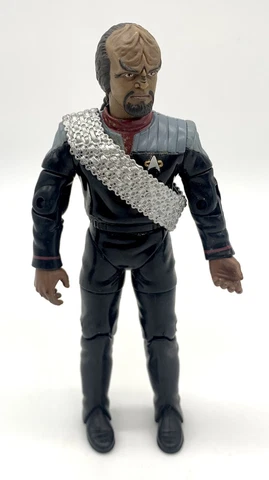 Vintage 1996 Star Trek Playmates Deep Space Nine Lt Commander Worf Figure Toy Cover
