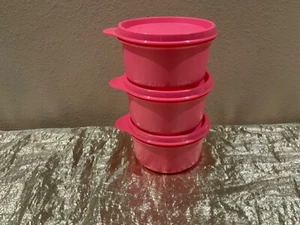 New Set of 3 Tupperware Mini Serving Center Bowls with lids in Flamingo Color - Picture 1 of 10