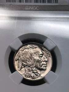 1938-D NGC slabbed BUFFALO NICKEL 5c MS66 Beautiful coin - Picture 1 of 9