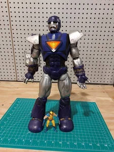 Hasbro X-Men Sentinel Marvel Universe 16" Action Figure w/ Wolverine WORKS GLUE - Picture 1 of 19