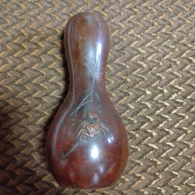 Japanese Antique Copper vase 6.6 inch tall  Metalwork Crab Relief - Image 1 of 4