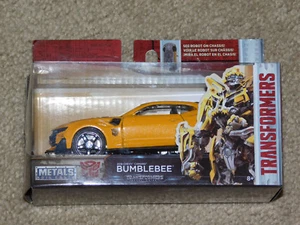 JADA TRANSFORMERS: THE LAST KNIGHT DIE CAST METAL 1:32 BUMBLEBEE CAMARO (NIB) - Picture 1 of 2